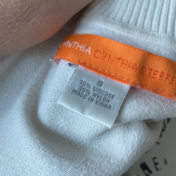 CYNTHIA STEFFE MOCK TURTLENECK PULLOVER SWEATER - Picture 8 of 11